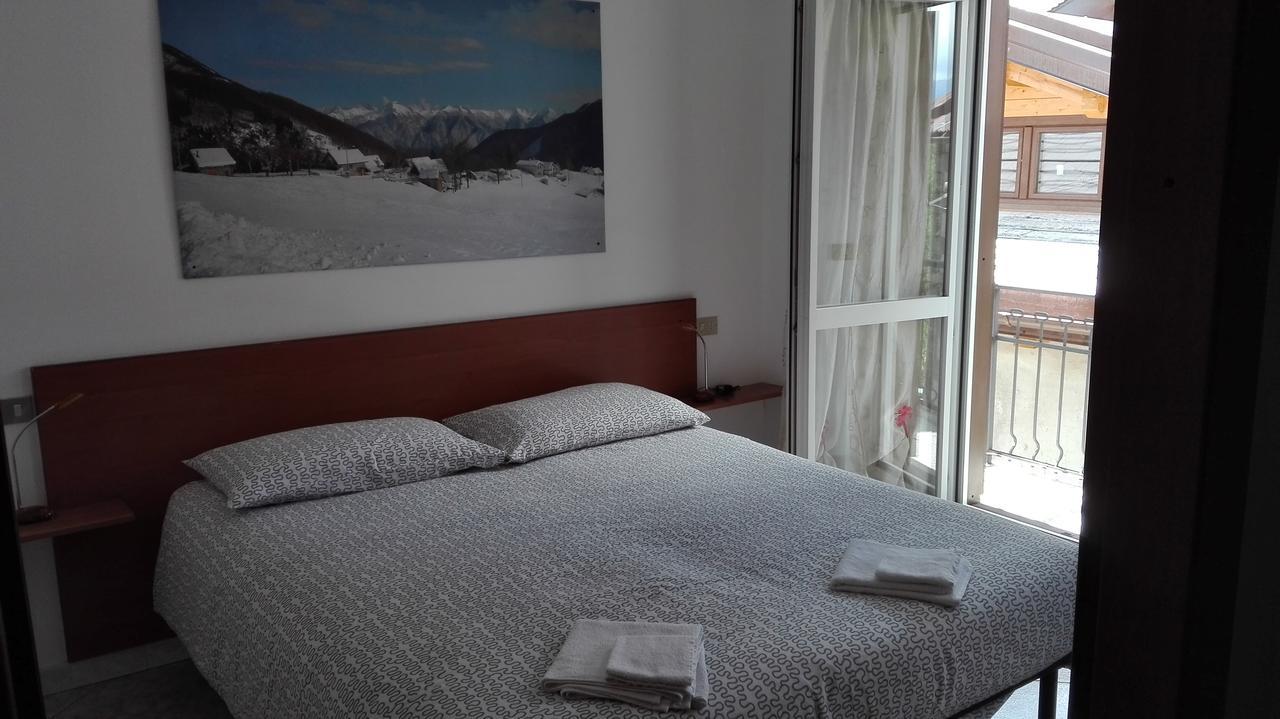 Residence Arvinei Malesco Rum bild